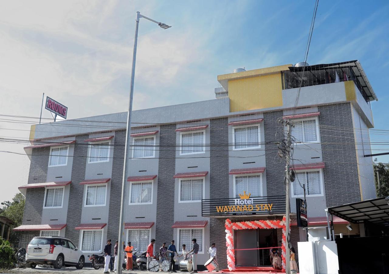 Hotel Wayanad Stay กัลปัตตา ภายนอก รูปภาพ